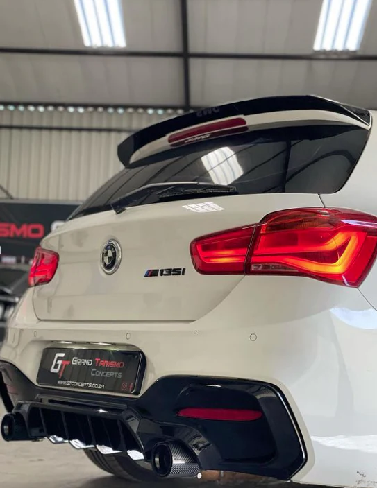 BM F20 LCI 135/140 MAXTON STYLE GLOSS BLACK REAR DIFFUSER (non oem) - Image 2