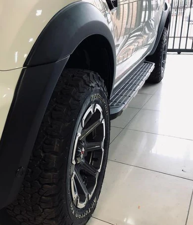 RANGER OEM STYLE NON STUDDED  WHEEL ARCHES T6 MODEL 2012-2015 (non oem) - Image 2