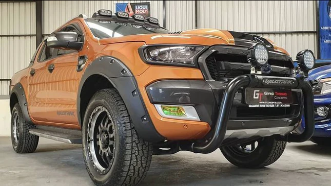 RANGER T7 STUDDED TEXTURED MATTE BLACK WHEEL ARCHES MODEL 2016-2019 (non oem) - Image 2